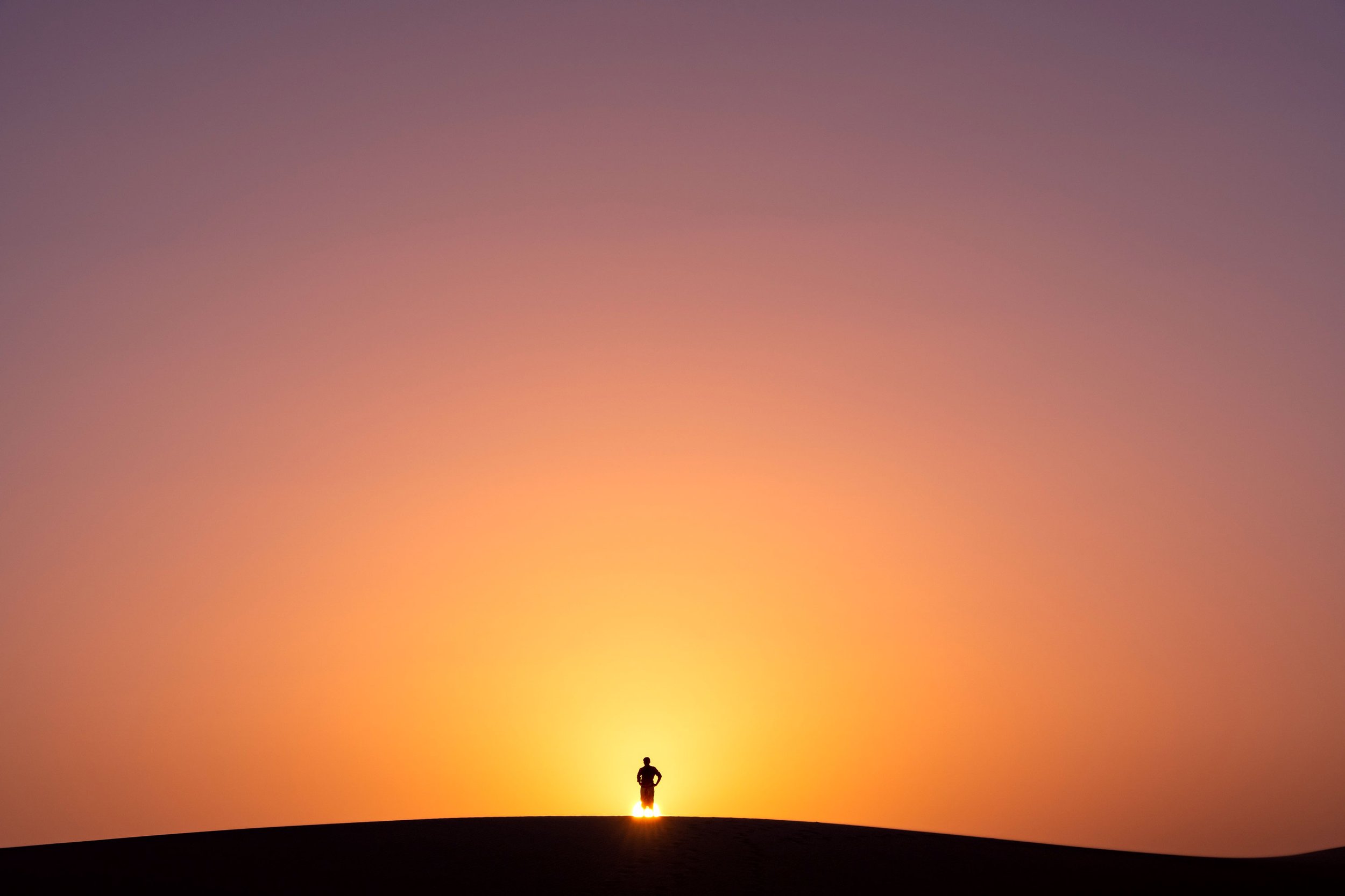sunset-over-socotri-man-socotra-zaheq-zahaq-zahak-zahaq-dunes-yemeni.jpg