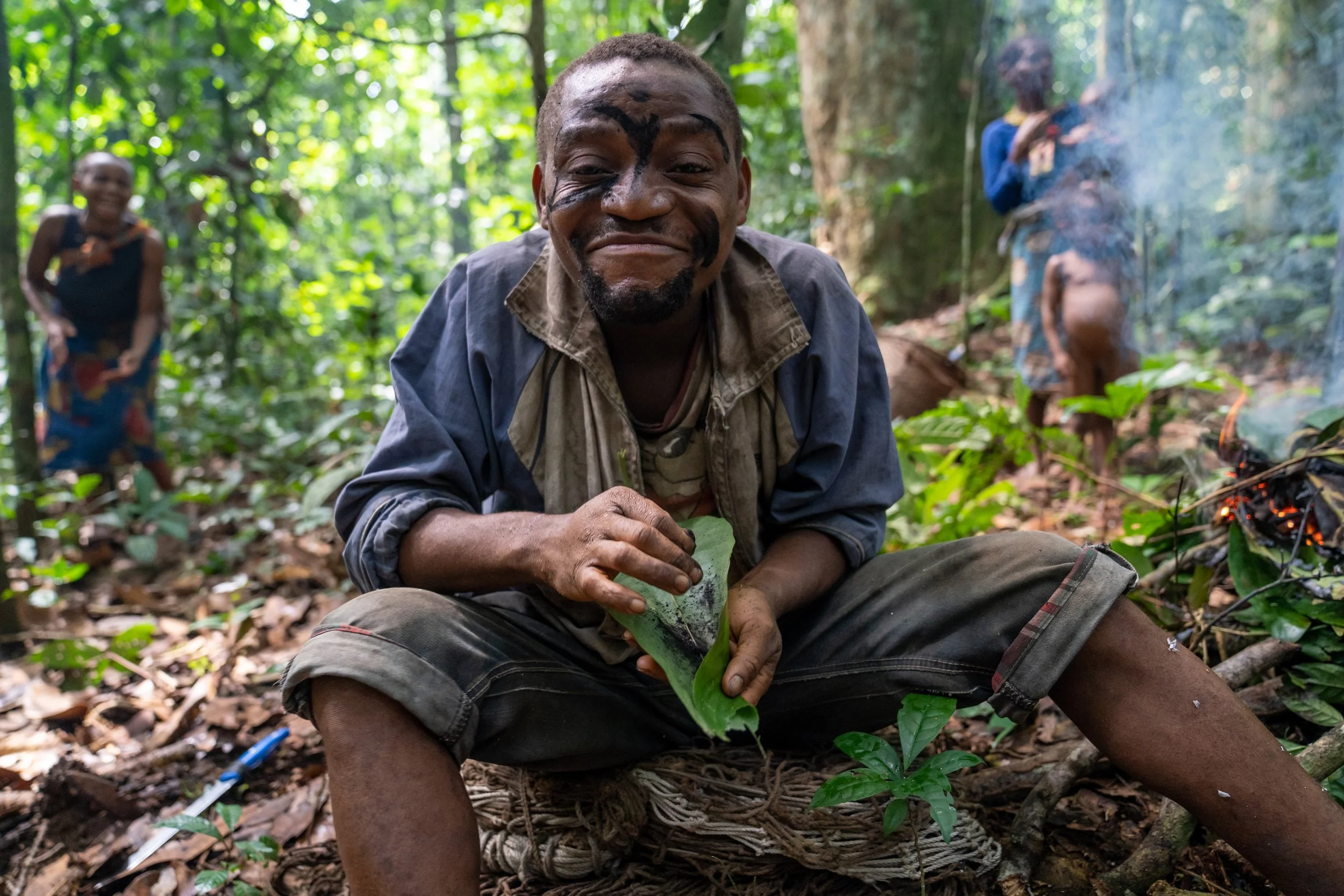 matt-reichel-ituri-rainforest-mbutti-pygmy-congo-102.jpg