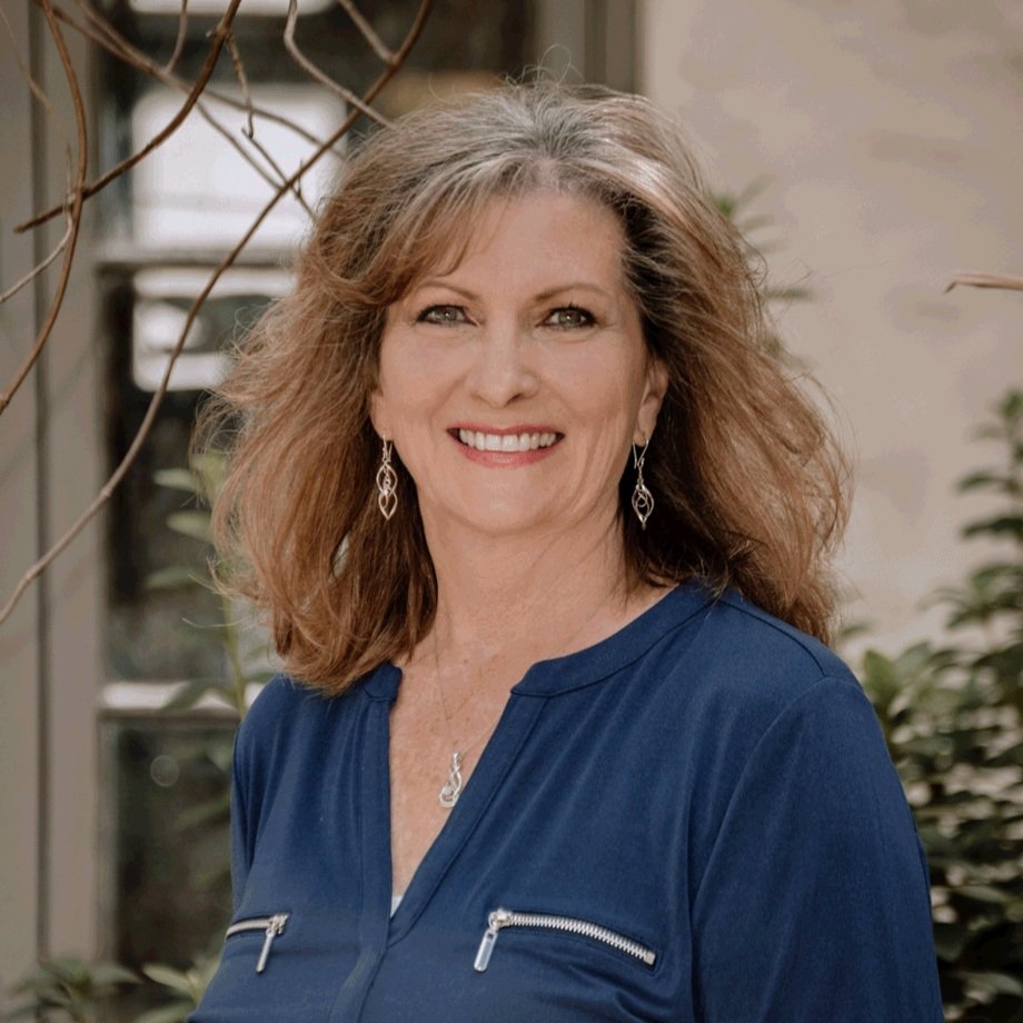 Broker and Sue Realtor Coastwise Real Estate Wakulla County