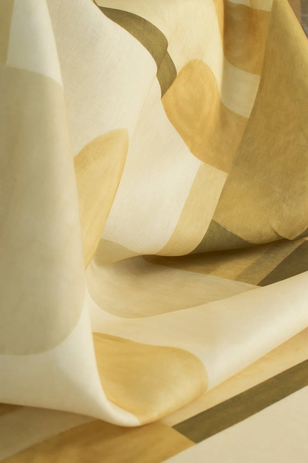 blocks+ochre+linen.JPG
