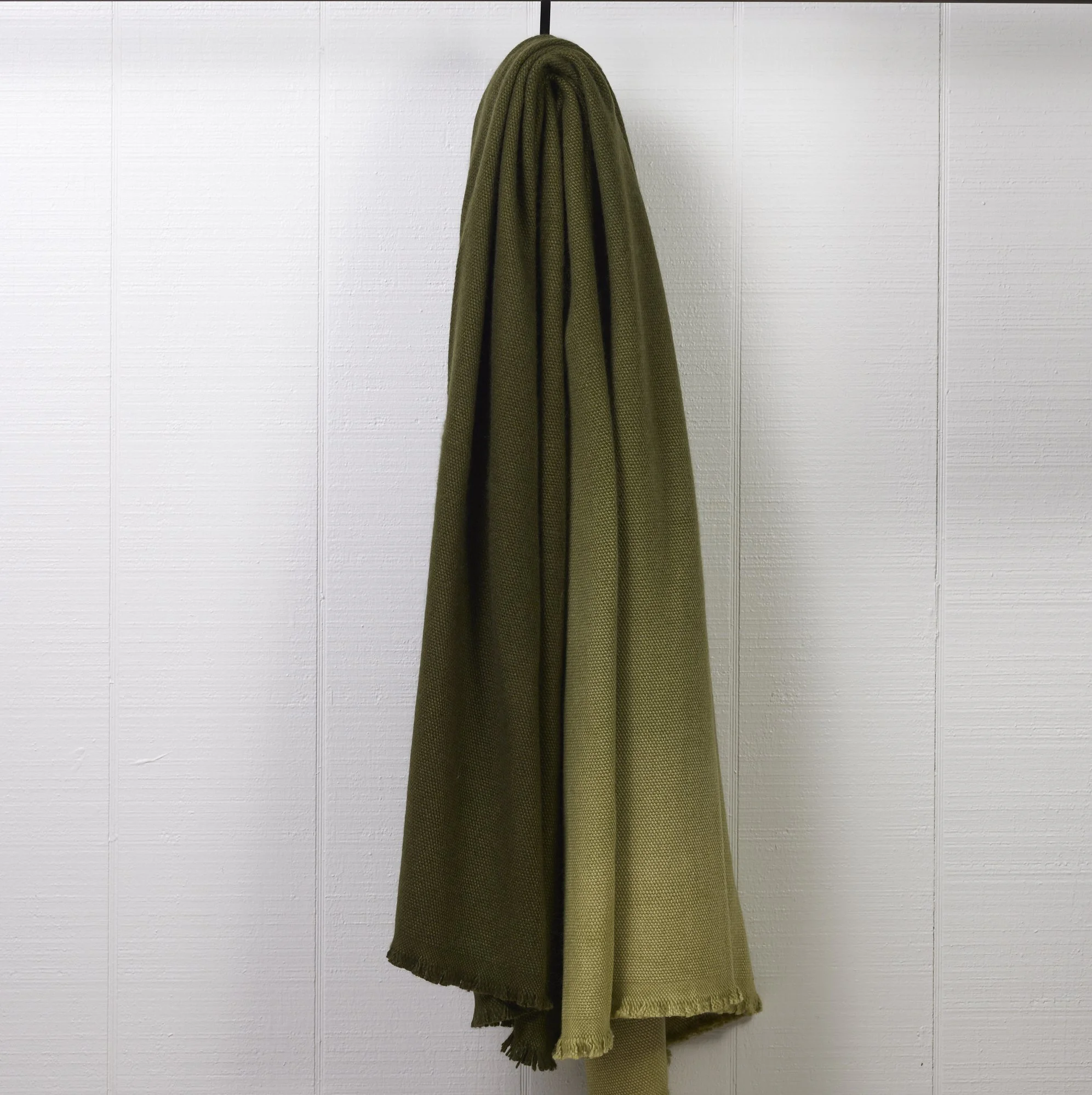 230227_ALTLIVING_throw_vert_001 copy.jpeg