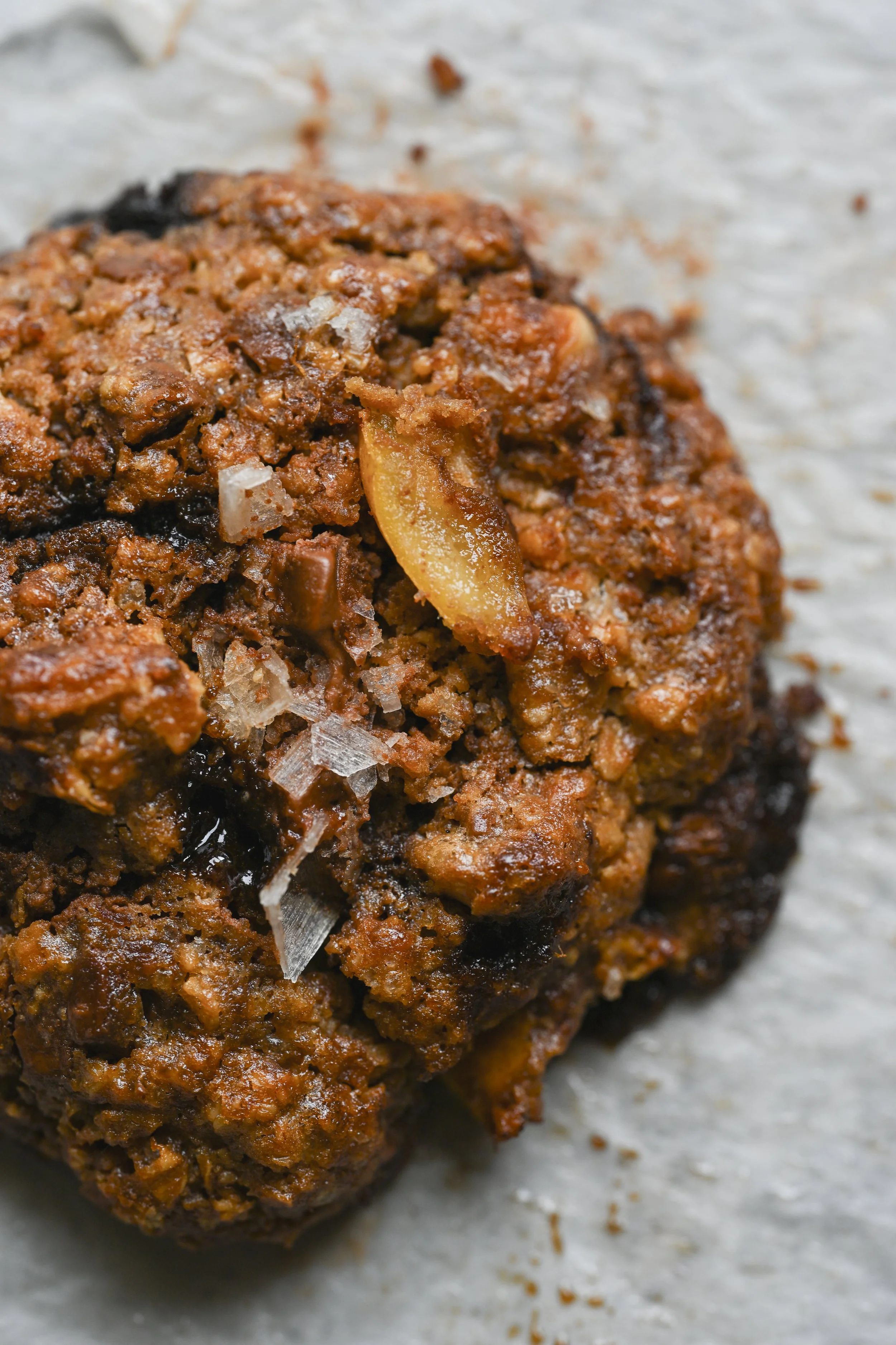 Ratab, dark chocolate & walnuts cookies.