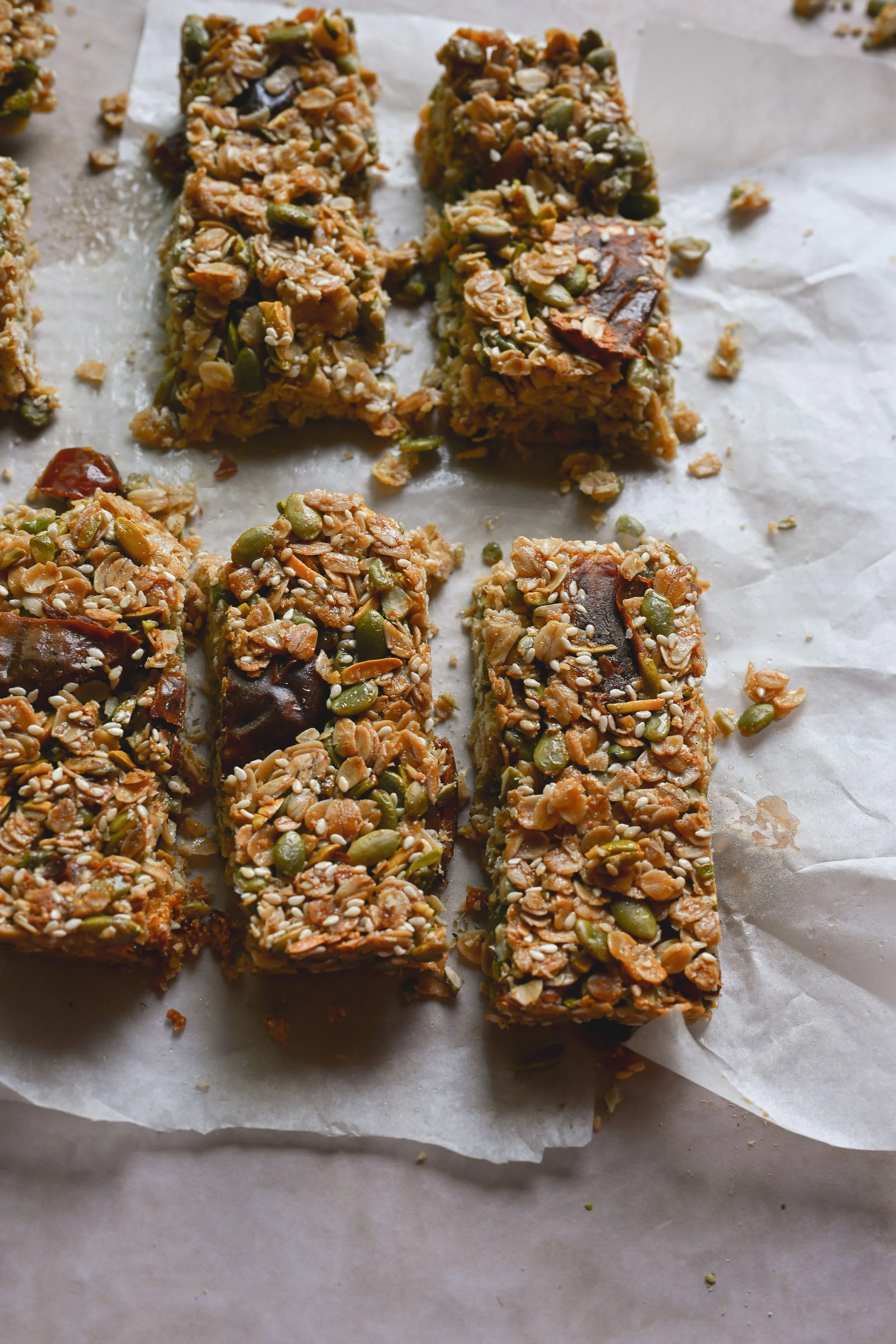 Date &amp; Seed Granola Bars