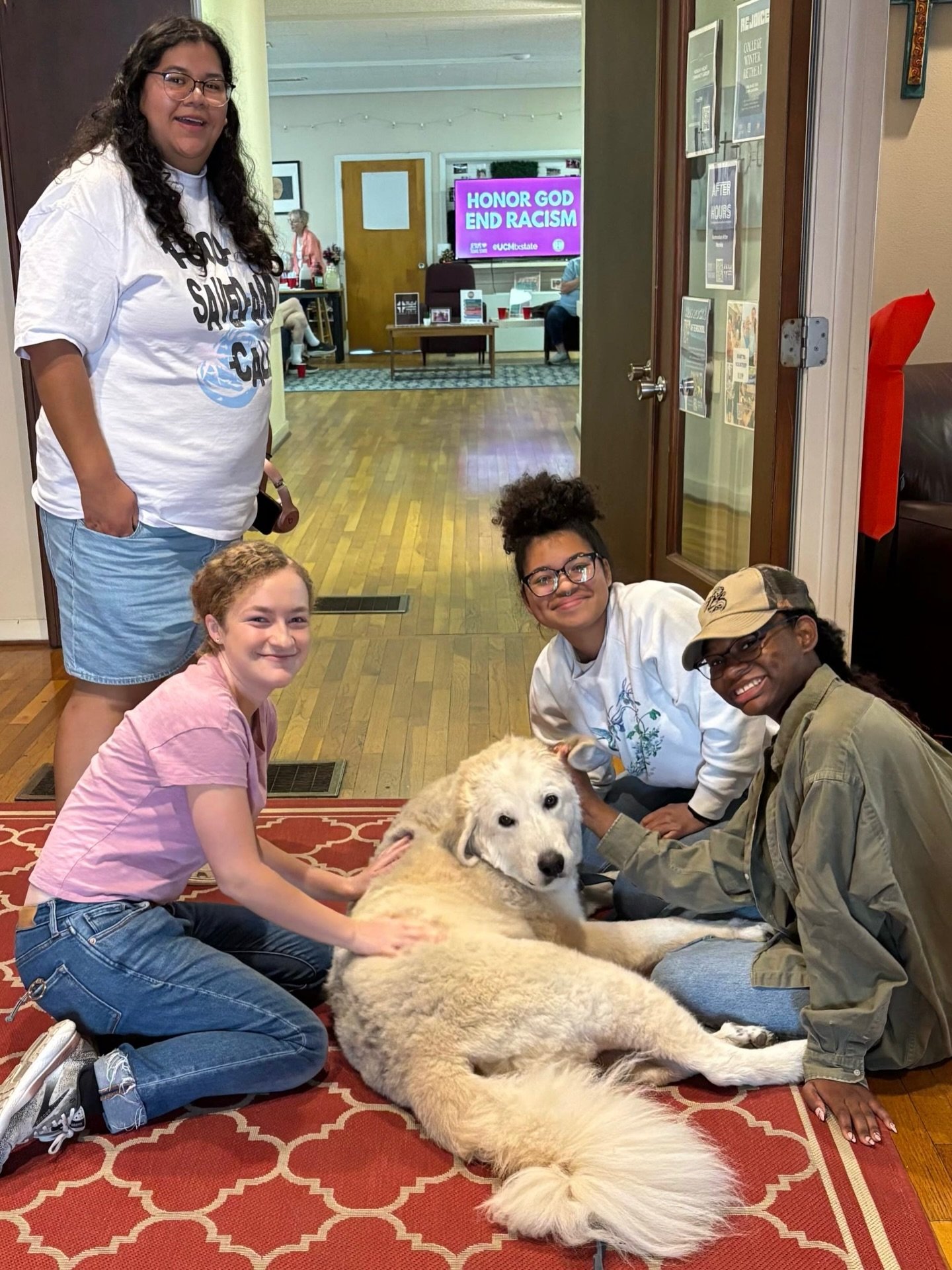 We love hanging out with Luke, the Great Pyrenees, when he visits UCM on Mondays. 

Stop by the UCM to see Luke during Monday Lunch, Monday Chapel, or to simply spend some time with this very good boy! 

#txst #txstnext #BlessEmUpCats #collegeministr