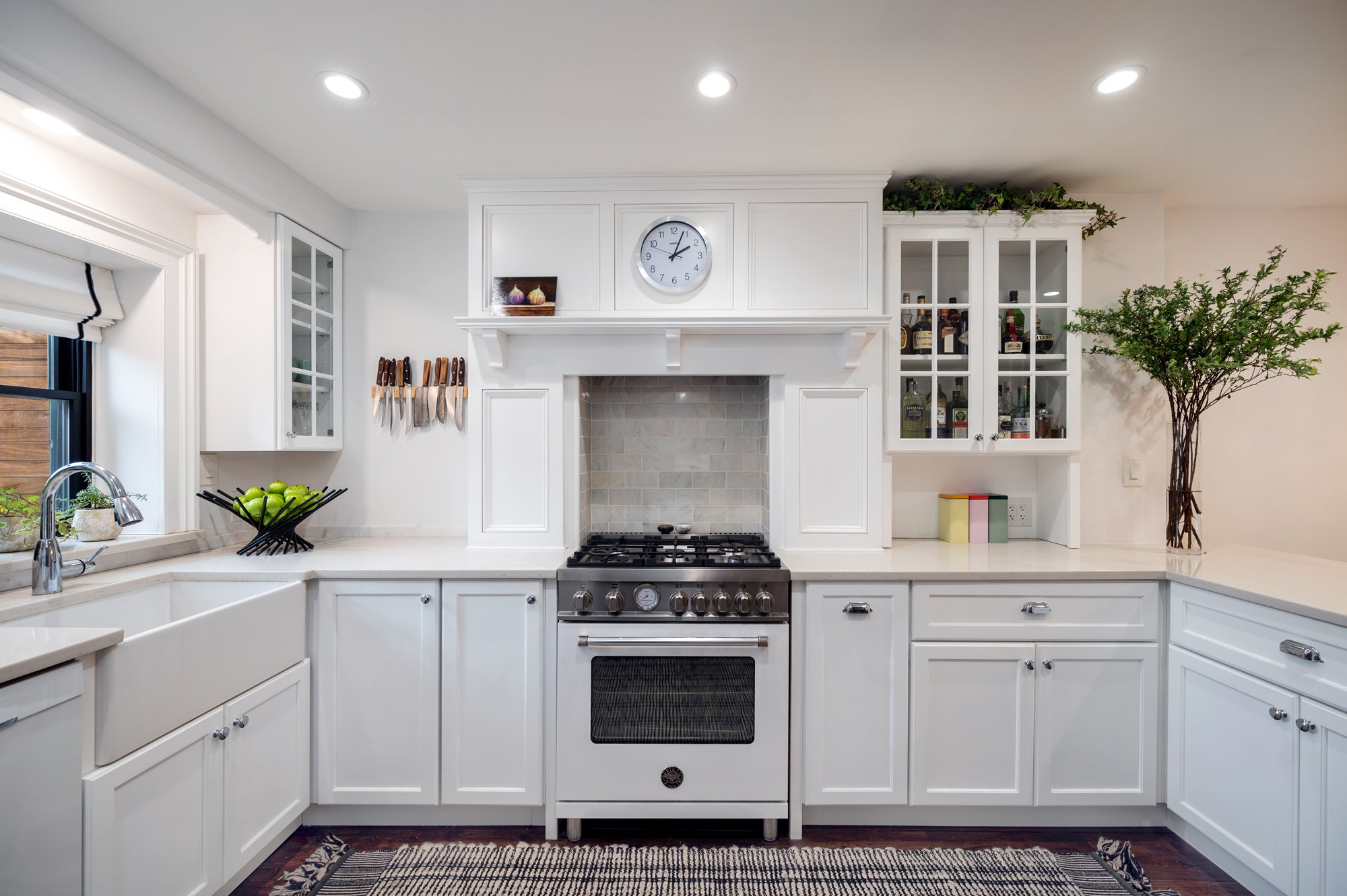 165 Coles - Kitchen 2.jpg