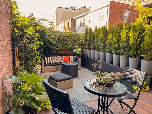 165 Coles - Backyard - Summer.jpg