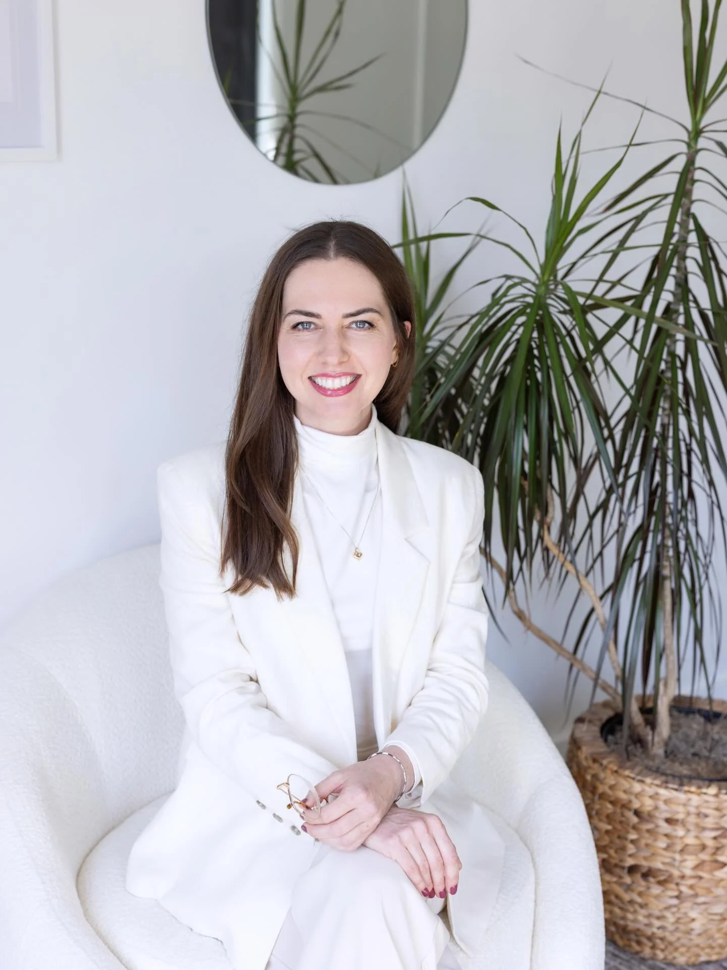 Kate, owner of Clove here!!!

A little &ldquo;about me&rdquo; moment for the new friends and familiar faces:) 

I tend to be a little private on here, but I thought it would be fun to share a few things that many of you may or may not not know🥰

💗I