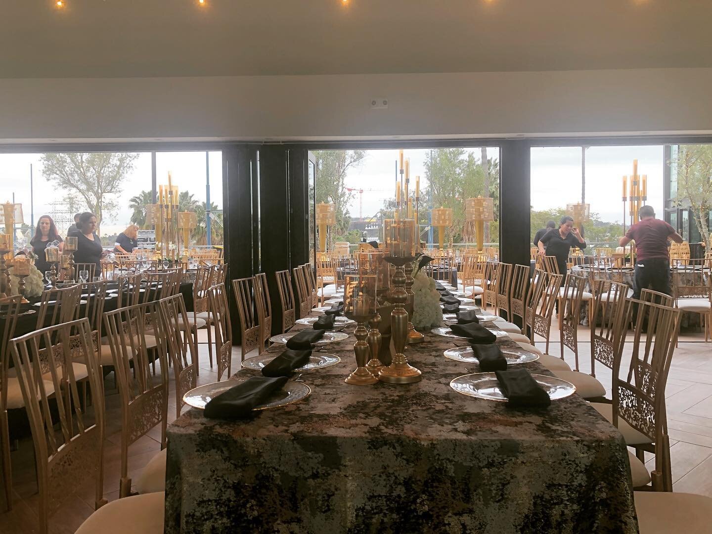 Our first event, a charity gala for 350 people, Luckily just before Covid Hit.... feeling really grateful the inside ballroom is covered by accordian doors that connect 40% of the wall space inside to the outdoor roof deck.... now booking for 2021! #