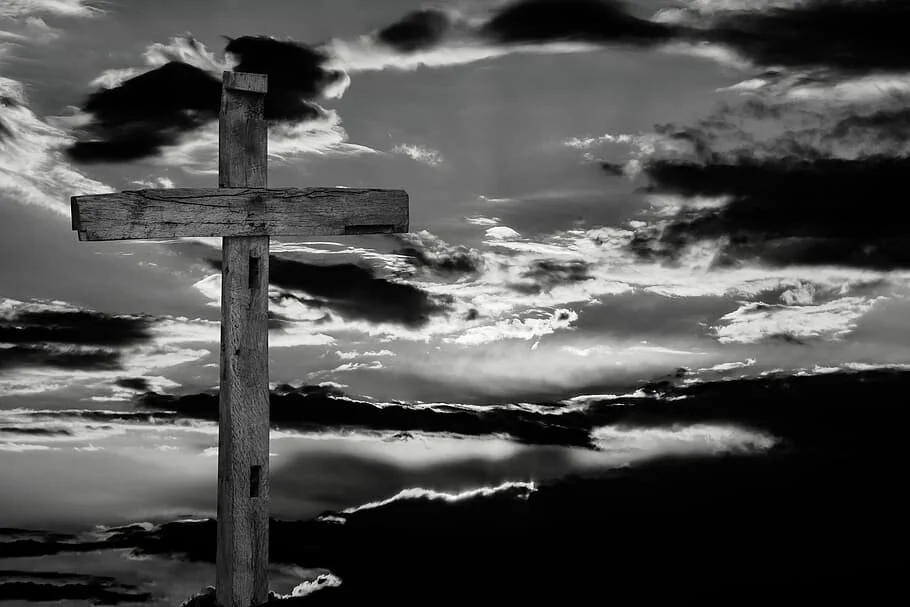 A Word from Pastor Lisa: At the Cross