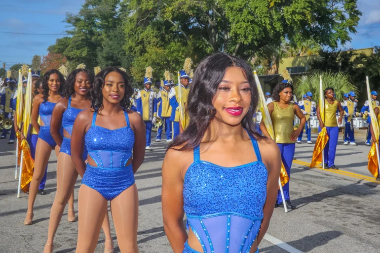 Allen dancers performing on campus