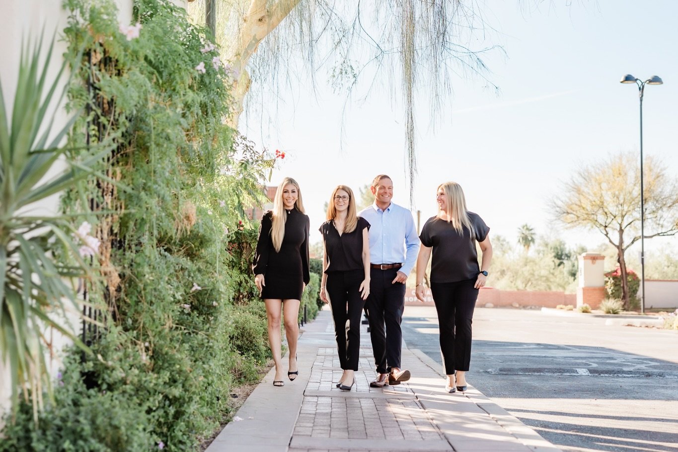 This Tucson real estate team updated their individual headshots and team photos in one streamlined session &mdash; and the benefit for their brand presence was immediate! 
When your imagery is cohesive: &bull; Your Zillow + MLS profiles feel intentio