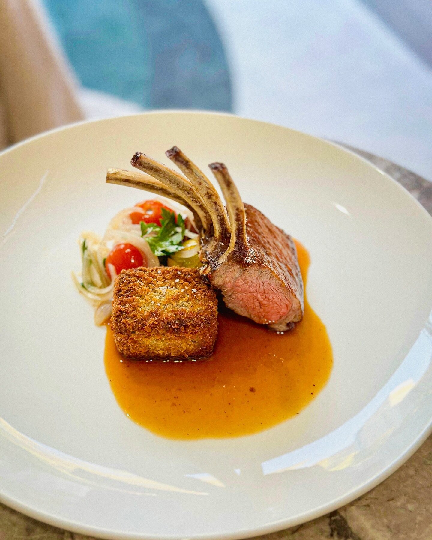 Lamb rack, pressed lamb shoulder croquette, mixed cherry tomato melodies, pickled onions, lamb jus #mapasion #foodartlove #mlebournechef #privatechef #privatedining #melbournefoodie #chefstalk #chefsofinstagram #chefstable #dinein #homecook #foodstag