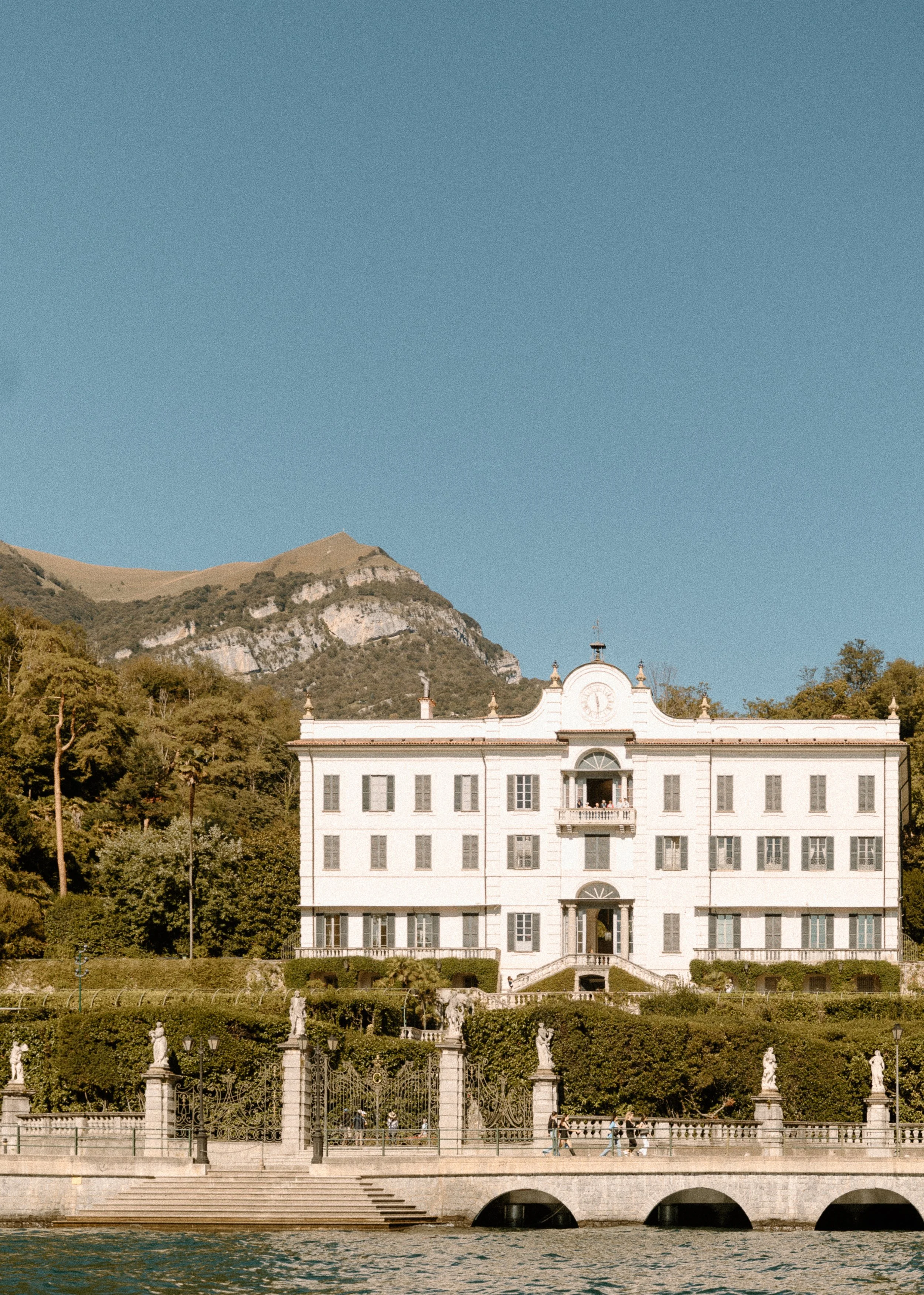 Como Mornings