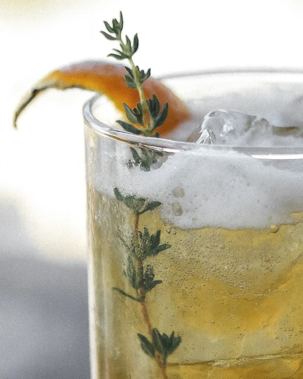 The Thyme is Right 🕰️

&bull; House-Selected Bourbon, Cointreau, Cardamaro, Blackstrap Simple, White Cranberry, Allspice Dram.

This is fall in a glass &ndash; all the seasonal spices!