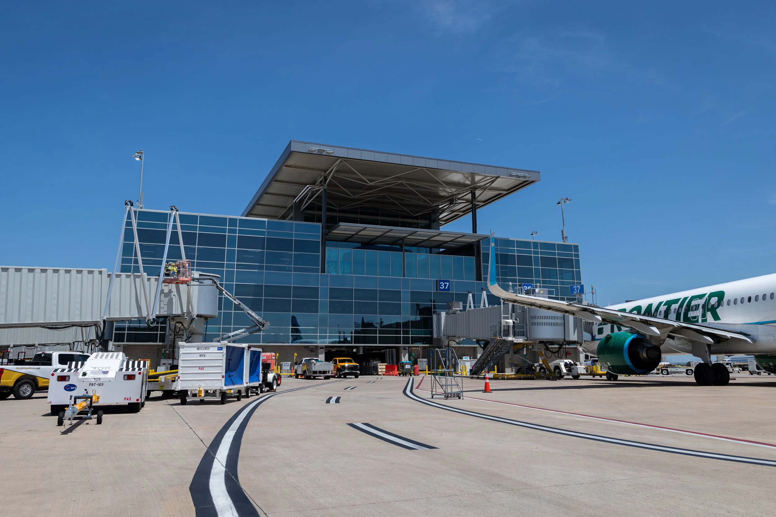 ABIA_07-26_SW_001.jpg