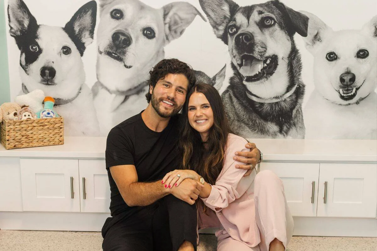 Dan Smyers &amp; Abby Double Donations for Wags &amp; Walks Nashville