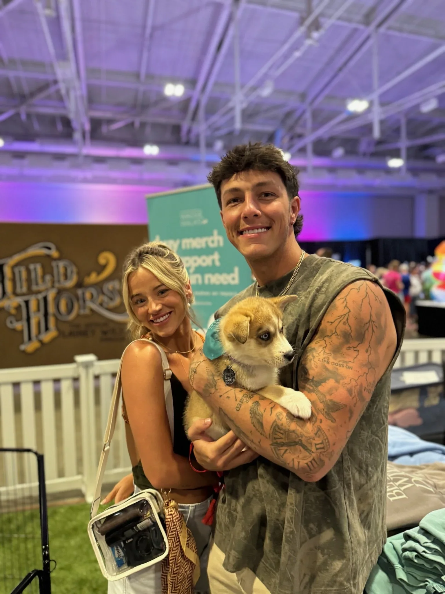 Wags &amp; Walks Nashville Brings Adoptable Dogs to CMA Fest