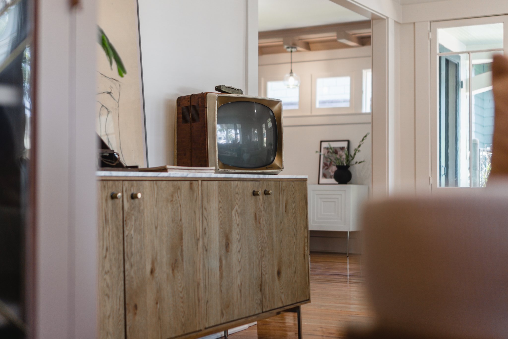6-30-23 5207 South St Andrews Place-078.jpg
