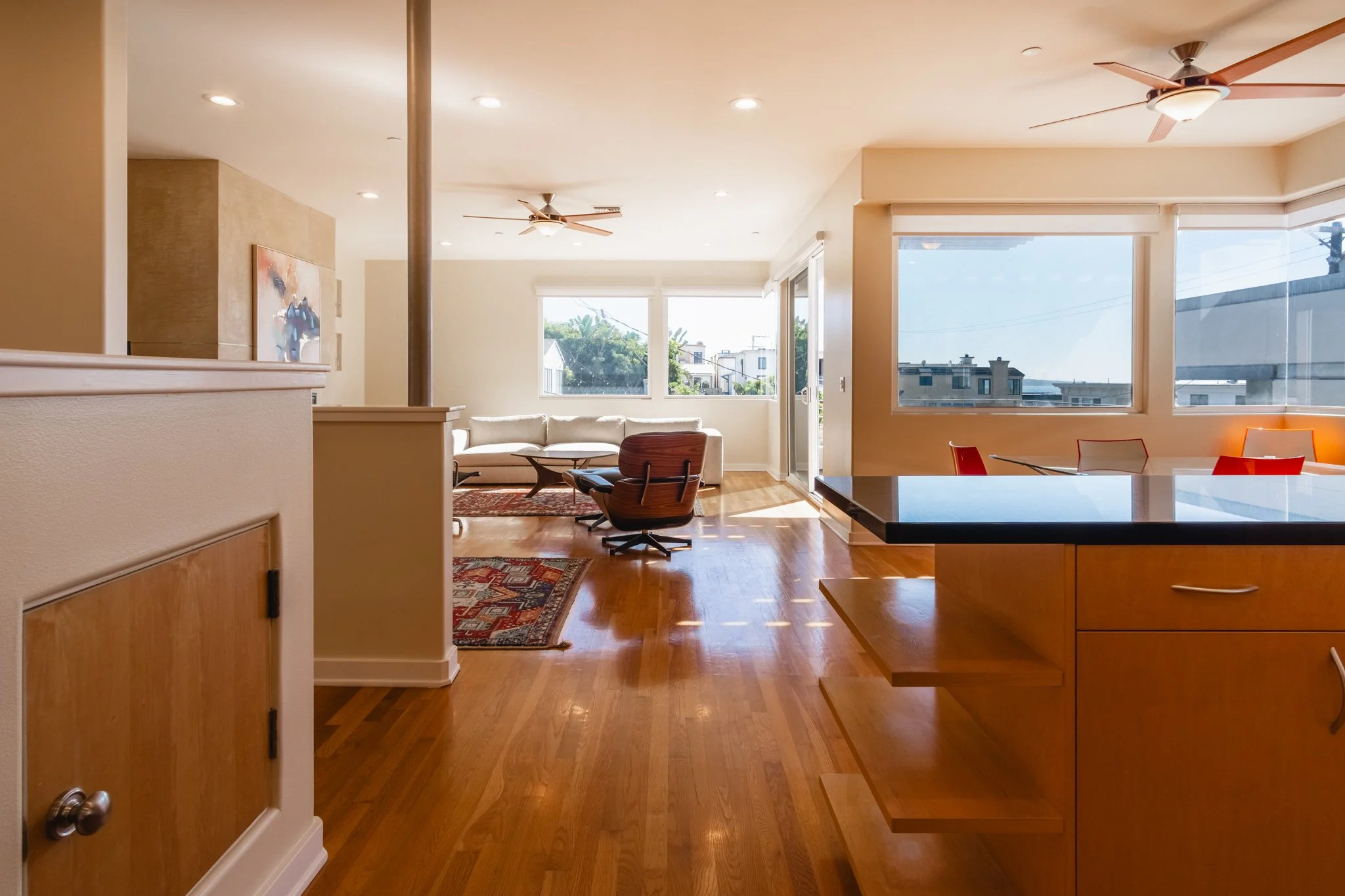 11-4-24 221 4th PL Manhattan Beach-047.jpg