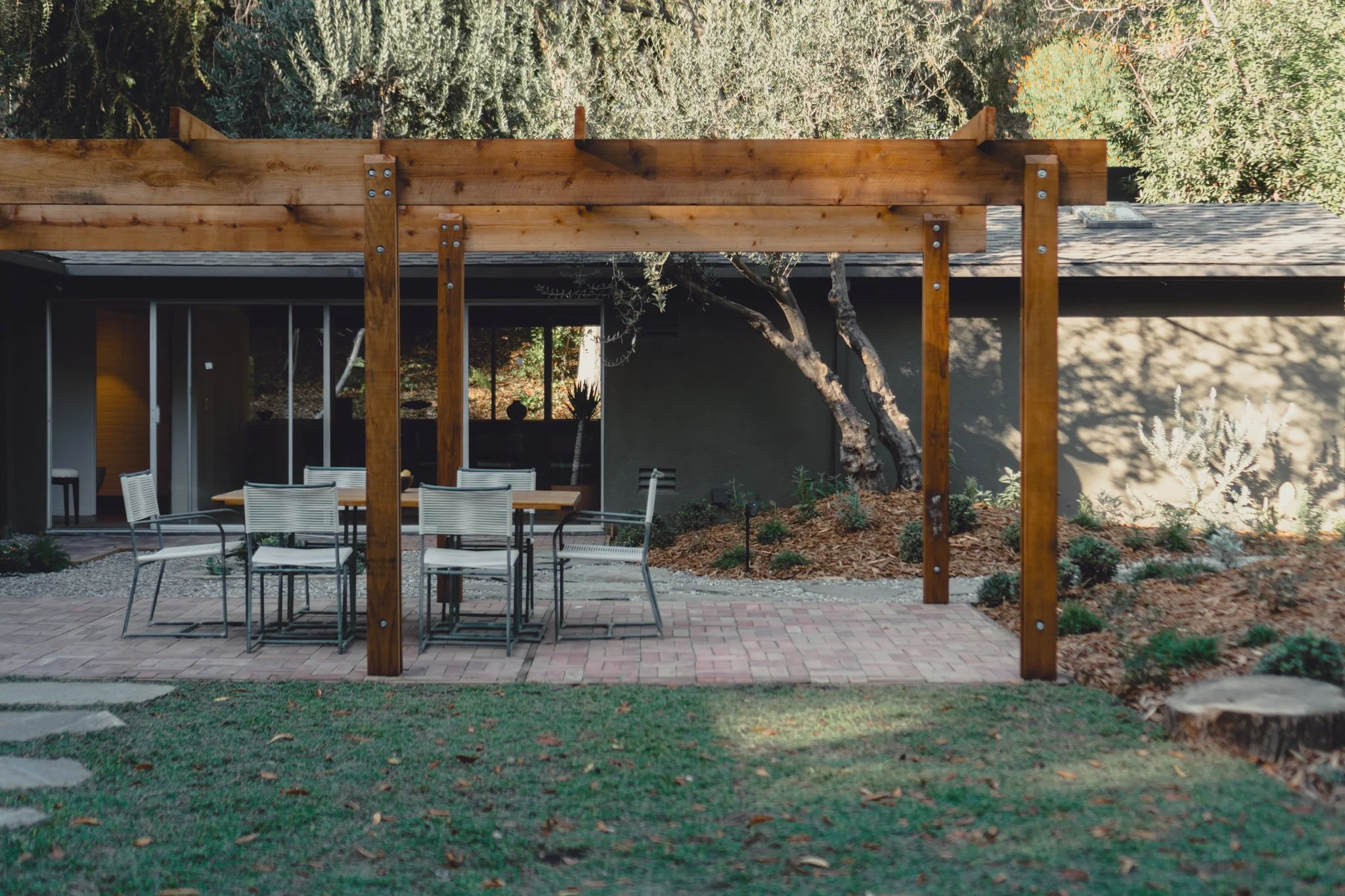 11-5-23 390 N San Rafael Ave-52.jpg