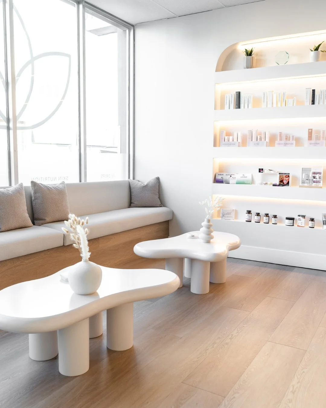 Cookie-cutter skincare routines? No thank you ⬇️⁠
⁠
When you visit Natology for a skin treatment or skin consultation, you will be met with skincare recommendations that meet you where you are and will get you where you want to be ✨⁠
⁠
Our skincare l