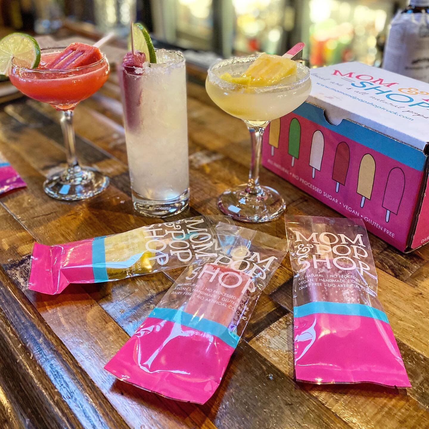 It&rsquo;s HOT, it&rsquo;s Friday, and it&rsquo;s a 3 day weekend...which means I can dip my popsicle in a cocktail. Cool off with us this Sunday 9/6 from 12-3pm @roadkill_ranch in Fullerton.