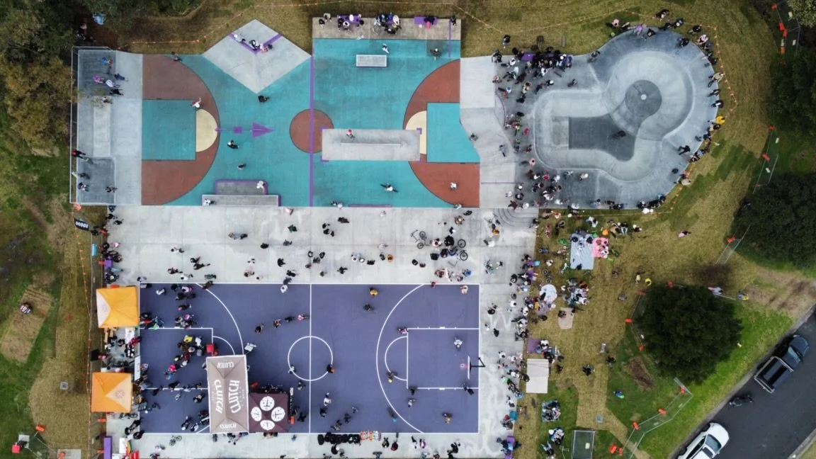 Awesome drone shot showing the massive community turn out for Port Kembla&rsquo;s opening day 🙌 #pkdiy