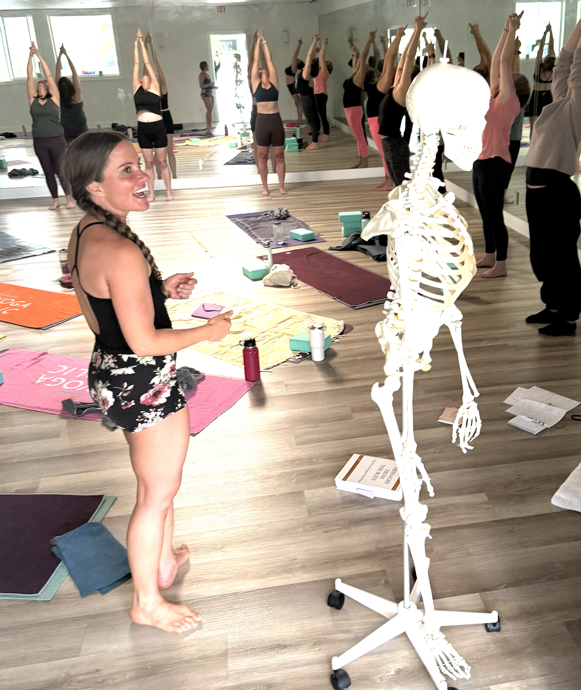 YOUR SPINE IN MOTION WITH FAYE WYLDER (SOLD OUT! WAITLIST AVAILABLE!)