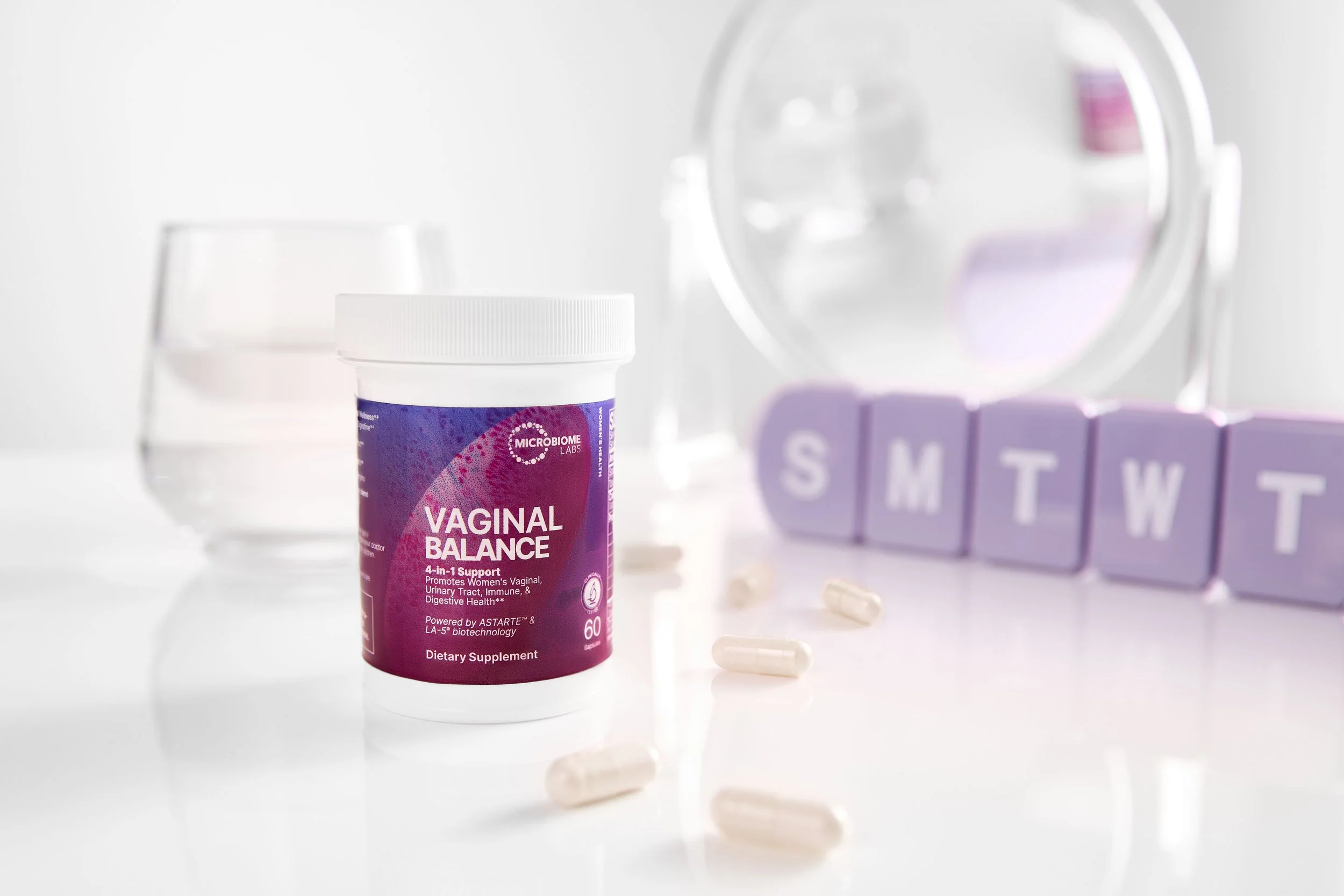 WomensHealth_VaginalBalance_Lifestyle_FrontRow_02.jpg