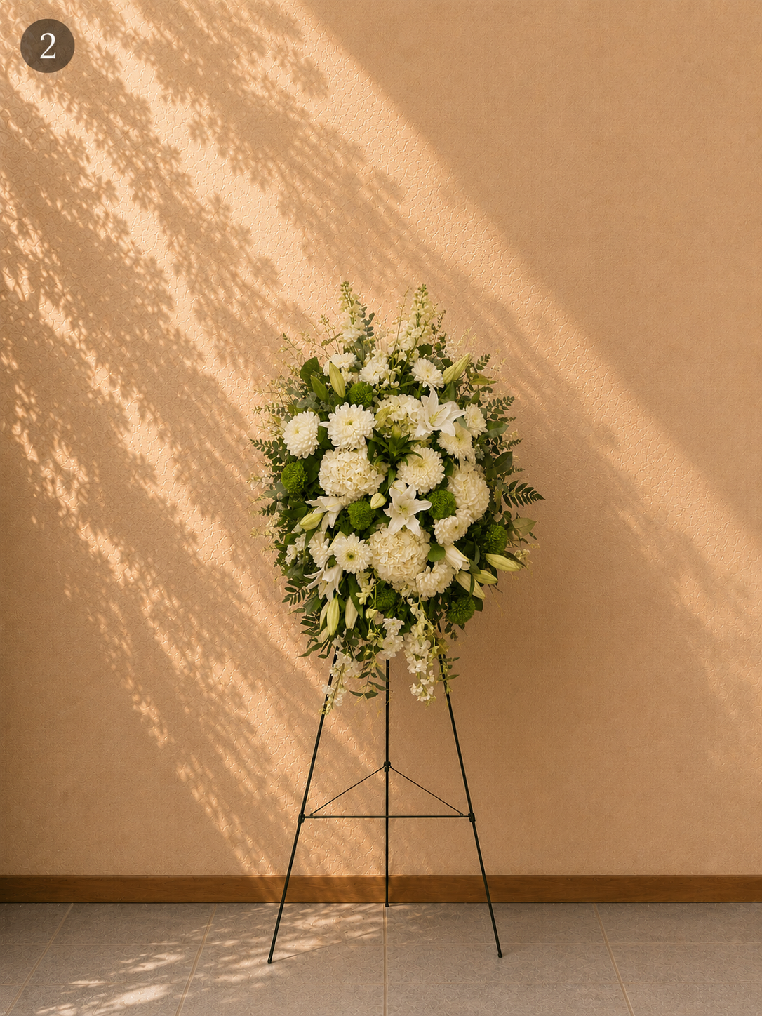 White Elegance standing spray