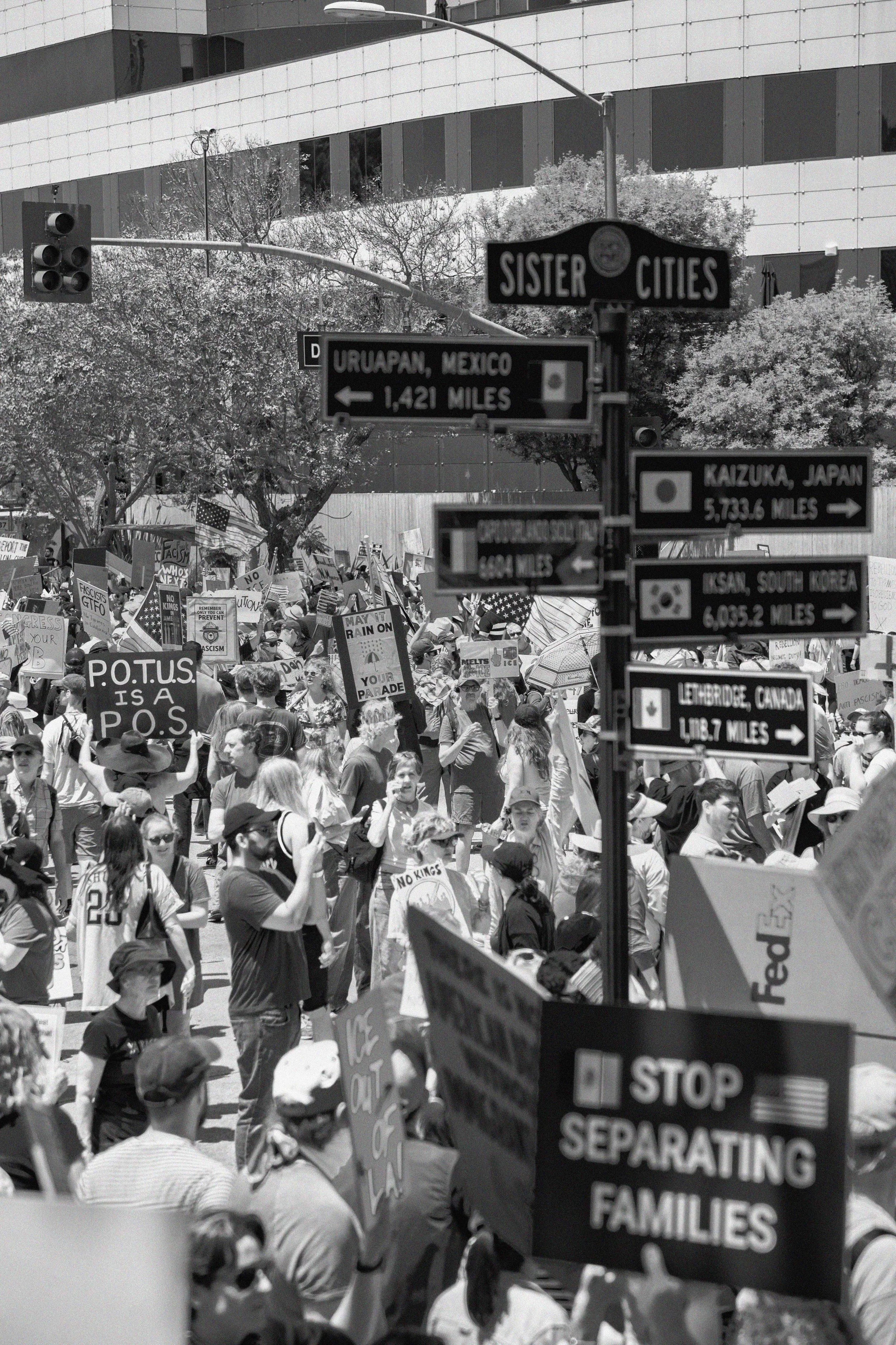 IMG_7201bw smaller.jpg