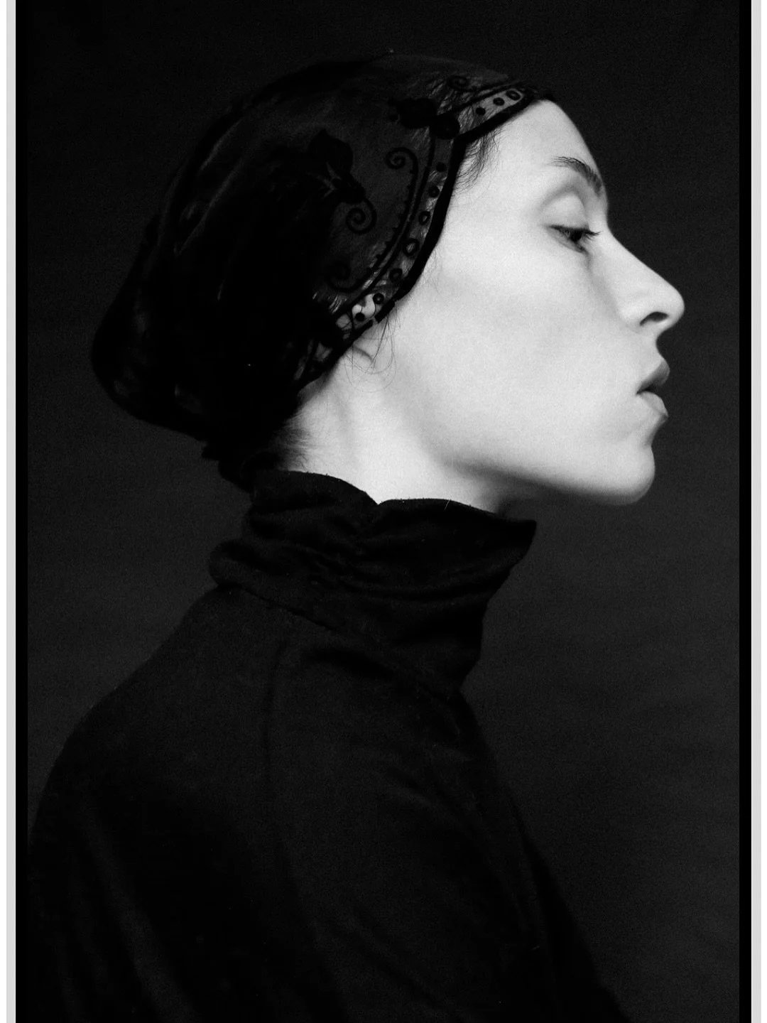 Je ne poste que tr&egrave;s rarement des photos de moi ici. (Hors e-shop Josie.) 
Pourtant derri&egrave;re ce &laquo;&nbsp;nous&nbsp;&raquo; que j&rsquo;&eacute;cris r&eacute;guli&egrave;rement dans mes descriptions, il y a &laquo;&nbsp;moi&nbsp;&raq