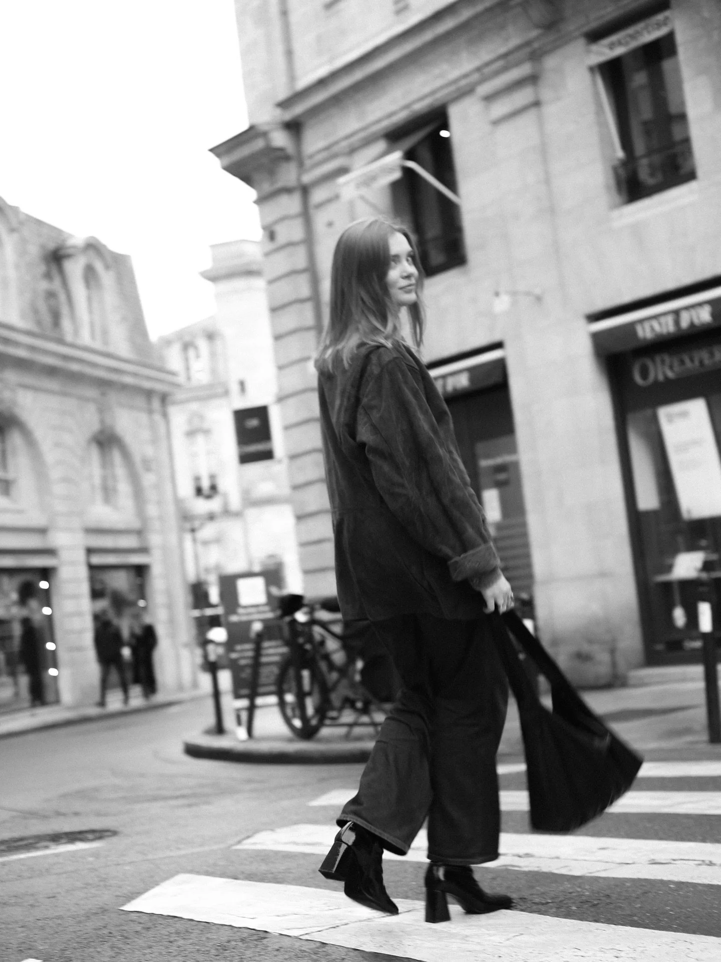 TROP h&acirc;te de vous partager nos p&eacute;pites de f&eacute;vrier 🫶🏼 
Mod&egrave;le : @eline_bco 
Photographe : @stellaaroldi