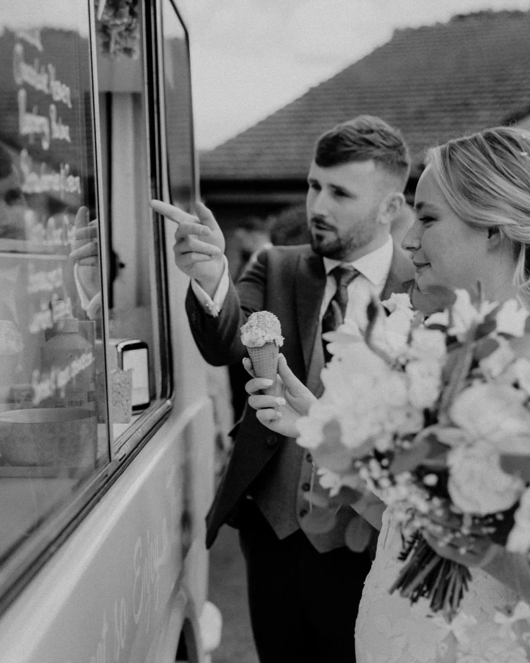 ❤️

@styallodge 

#cheshirebride #liverpoolbride #northwaleswedding #weddingstyle #engaged  #2025bride #shropshirebride #ukwedding #northwestwedding #northernbride #vintagelife #bohobride #gettingmarried #wedding #bride  #weddingphotography #weddingi