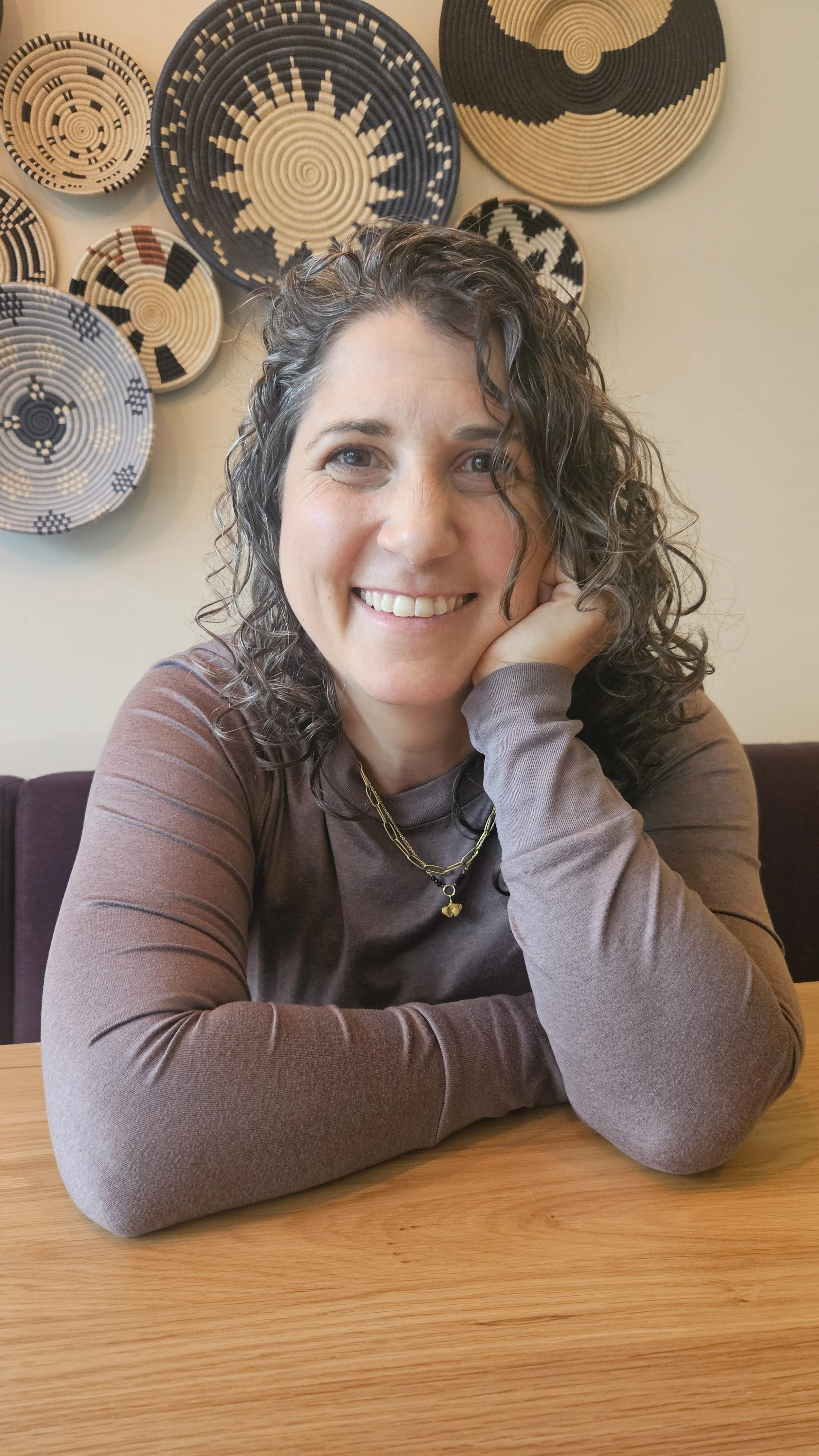 Masterclass: Get Clear on What You Sell (and What to Charge) by Laura Baringer