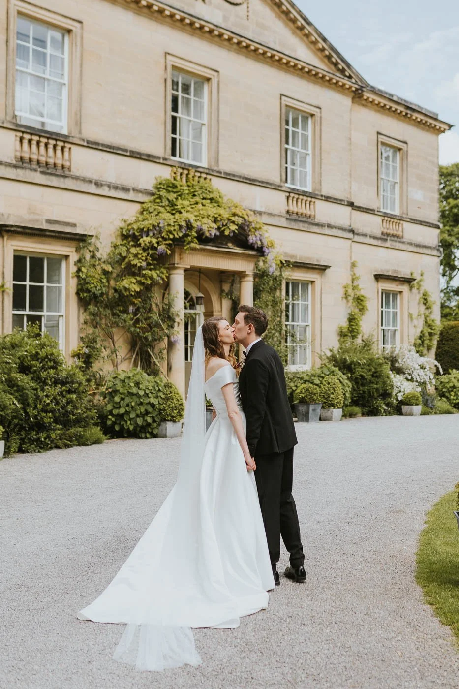 Nicole & James's Jewel Toned Floral Wedding