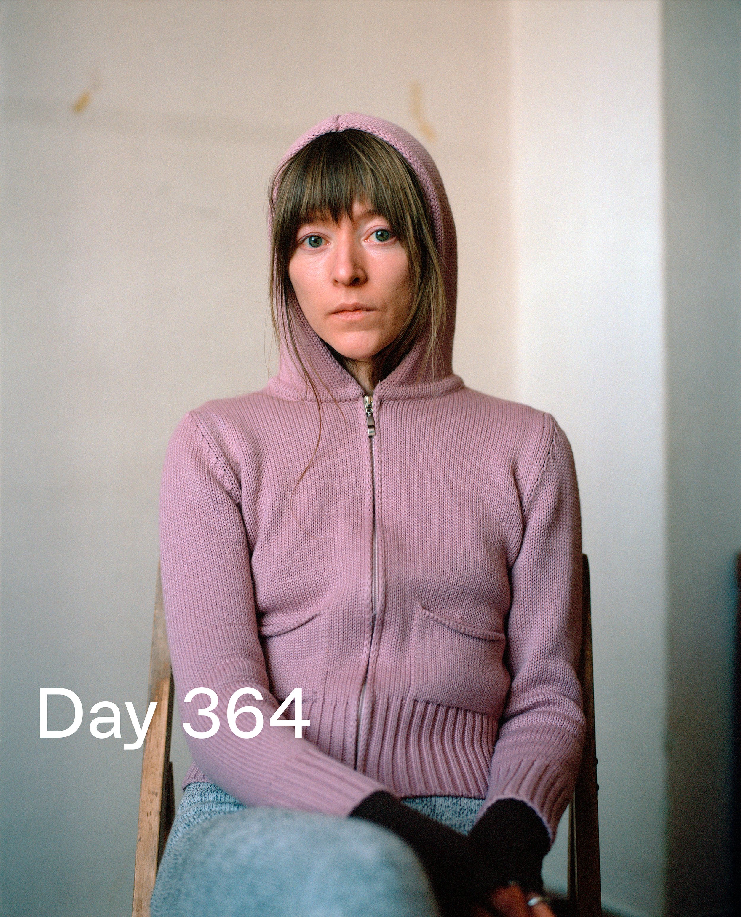 Day 364 – 
„I am Sevilya Nariman-qizi and I am a Crimean Tatar. My origins are from Crimea, a peninsula in the south of Ukraine with its own indigenous people (qırımlı), its own history, traditions and outlooks. Ukraine is my home; my origins and my
