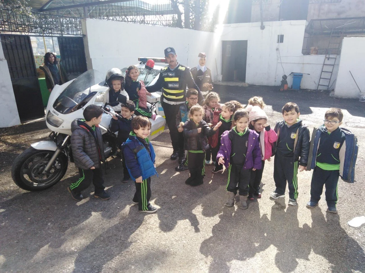 KG1_Police7.jpg