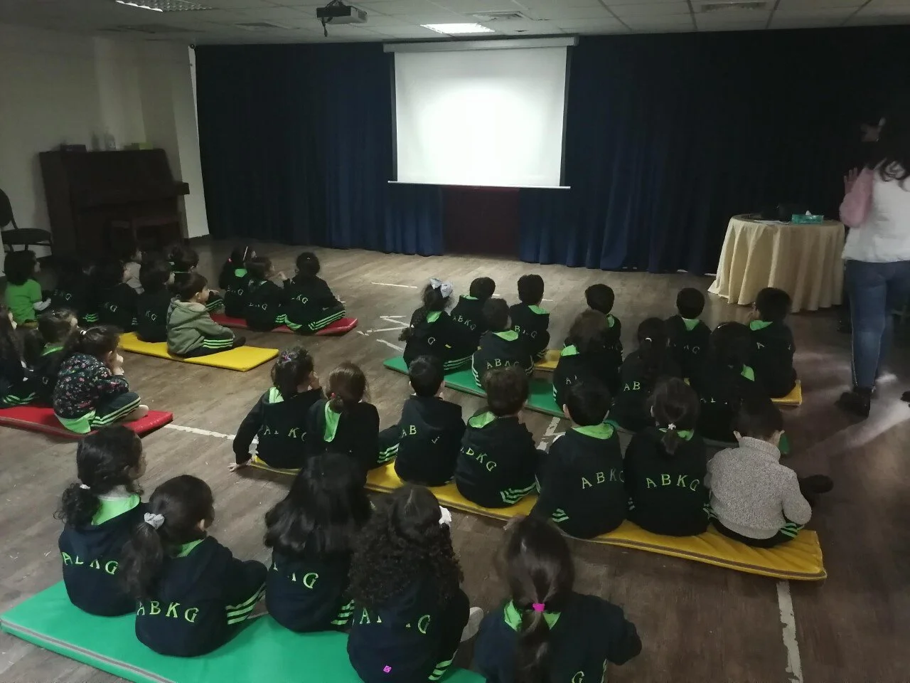 KG2&KG1_Cultural Week21.jpg