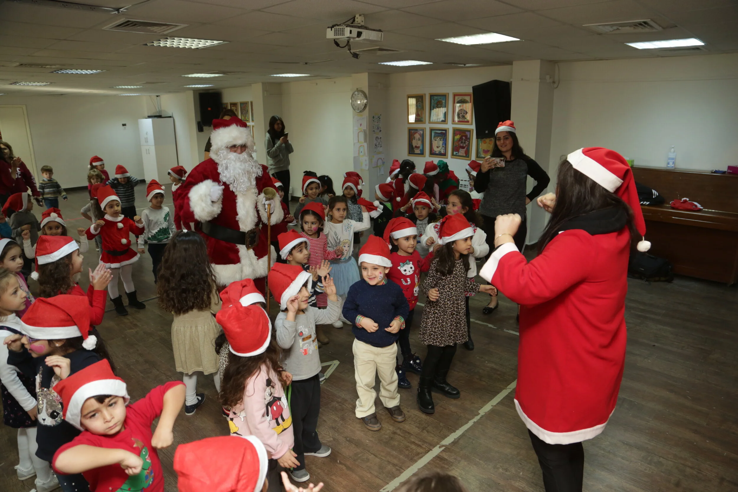 KG2&KG1_Christmas Celebration3.JPG