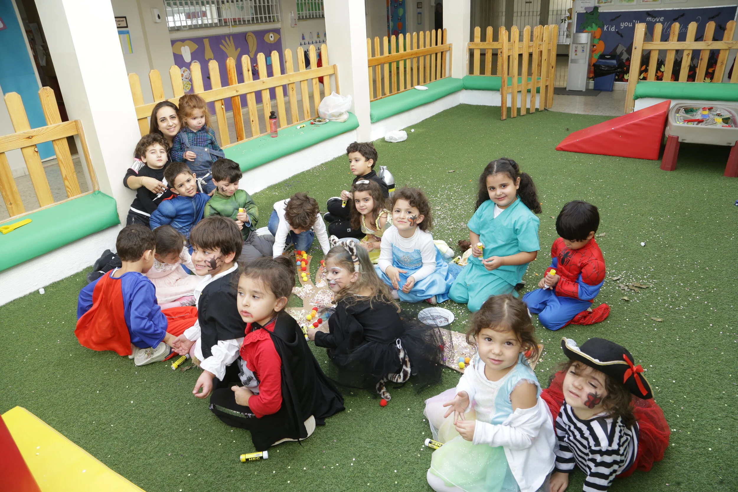 KG1_Costume Party16.jpg