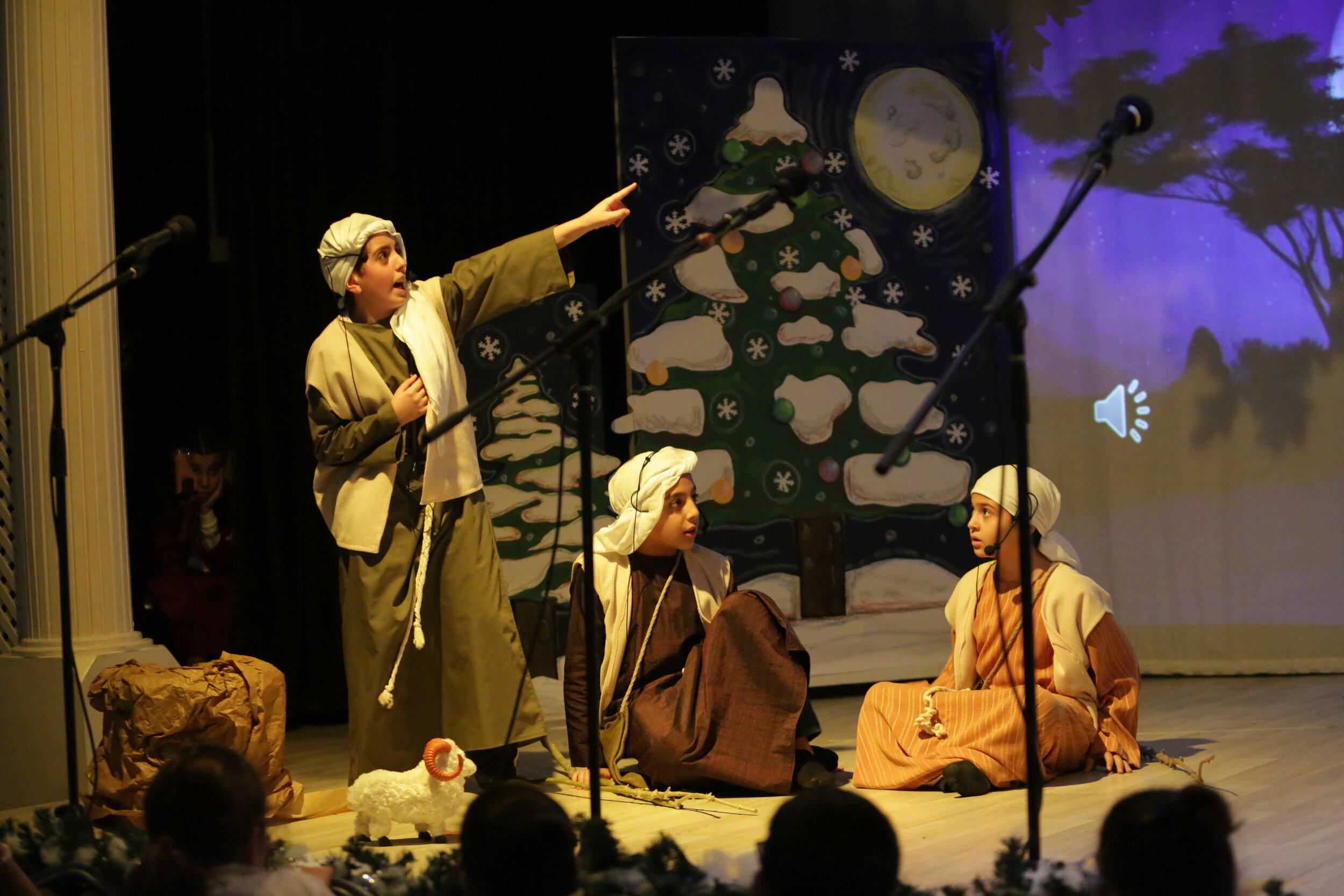 PYP_Christmas Play1.JPG