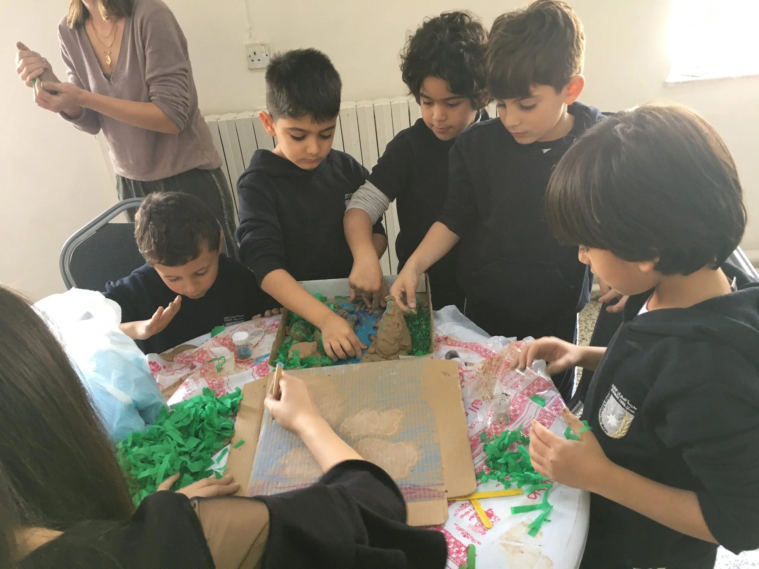 PYP_Hosts_G1_Siraj Center3.JPG