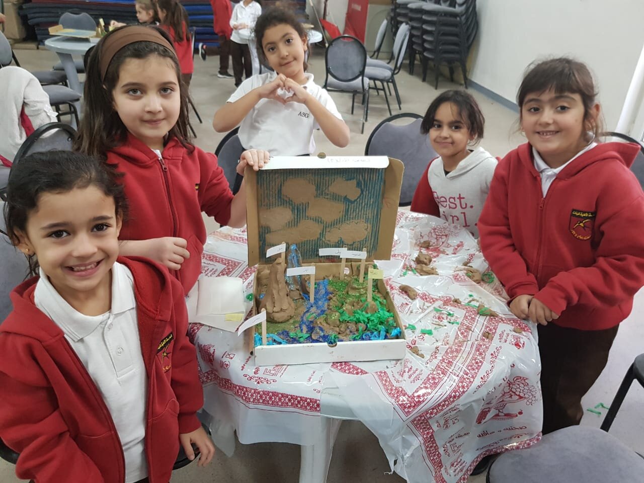 PYP_Hosts_G1_Siraj Center5.jpg