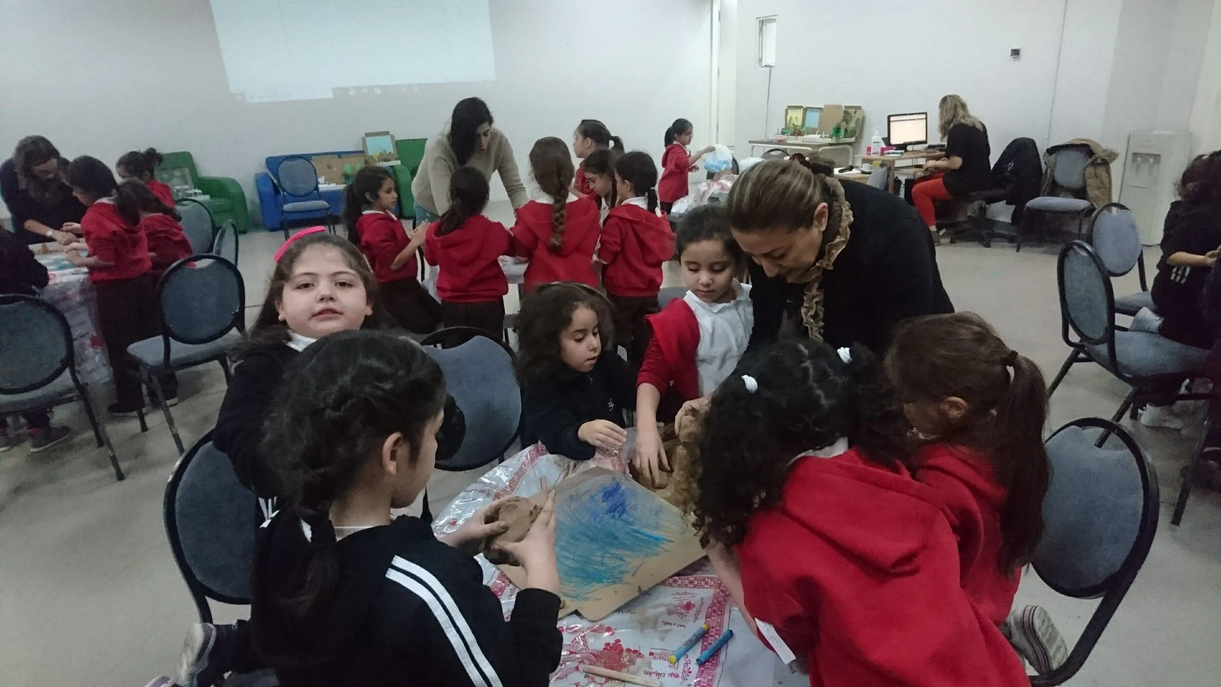 PYP_Hosts_G1_Siraj Center18.JPG