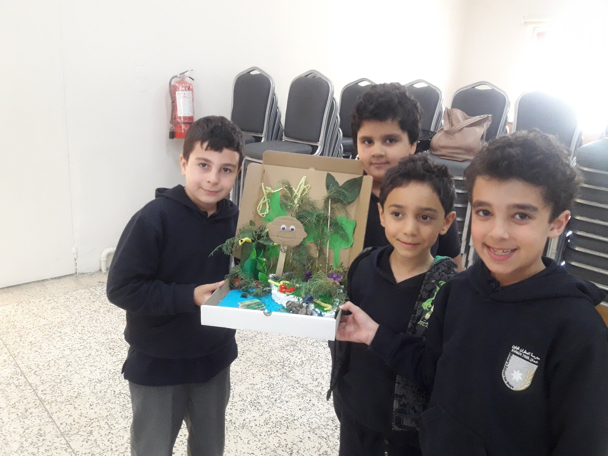 PYP_Hosts_G2_Siraj Center15.jpg