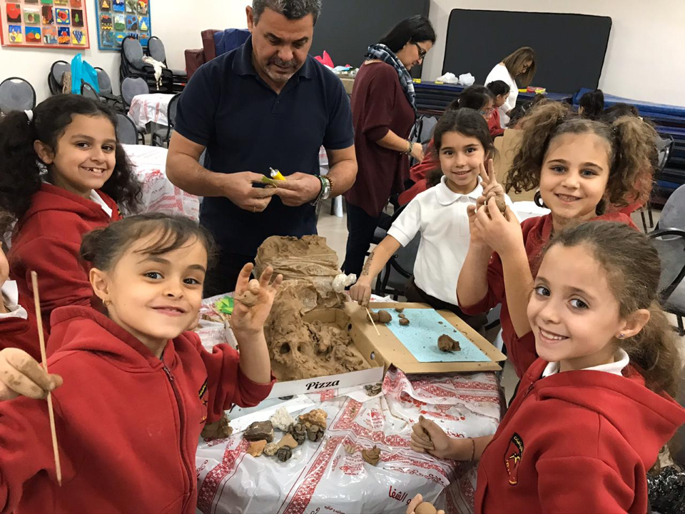 PYP_Hosts_G2_Siraj Center16.png