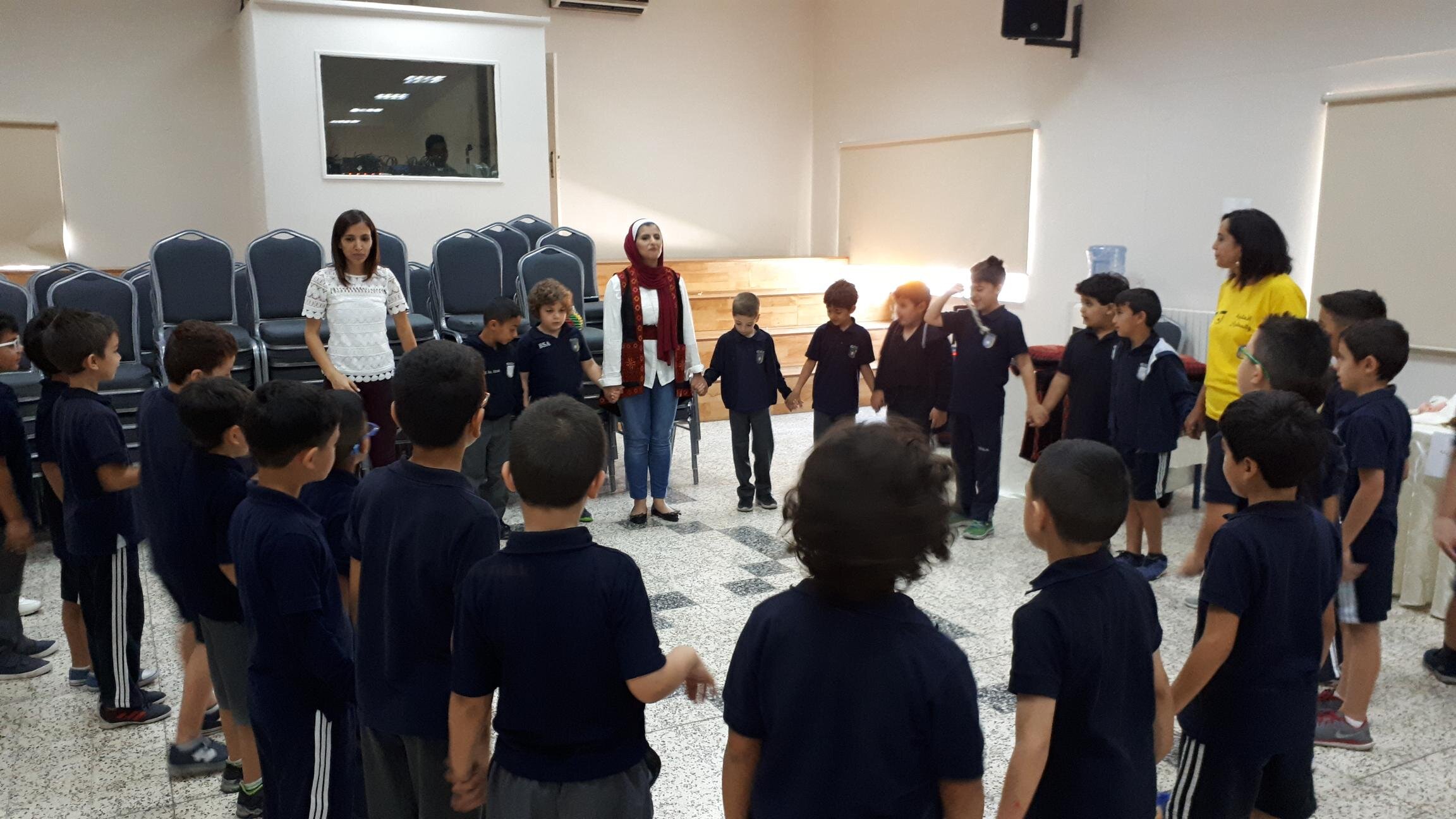 PYP_Hosts_G2_Arts Day10.jpg