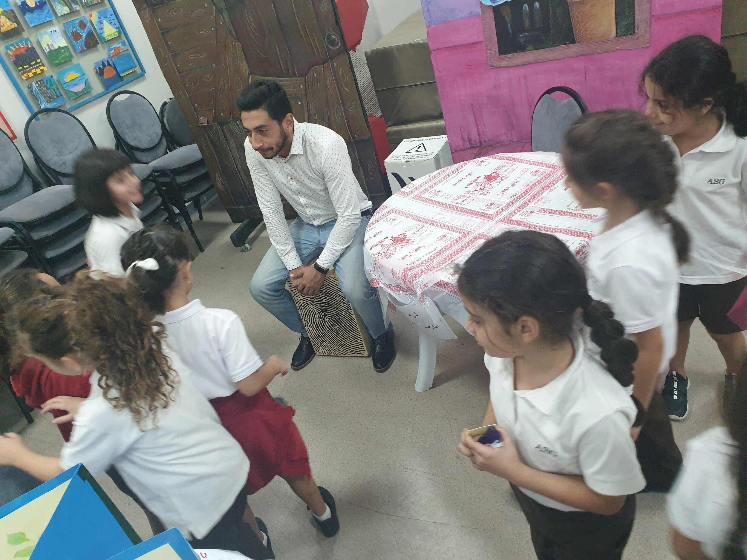PYP_Hosts_G2_Arts Day16.jpg