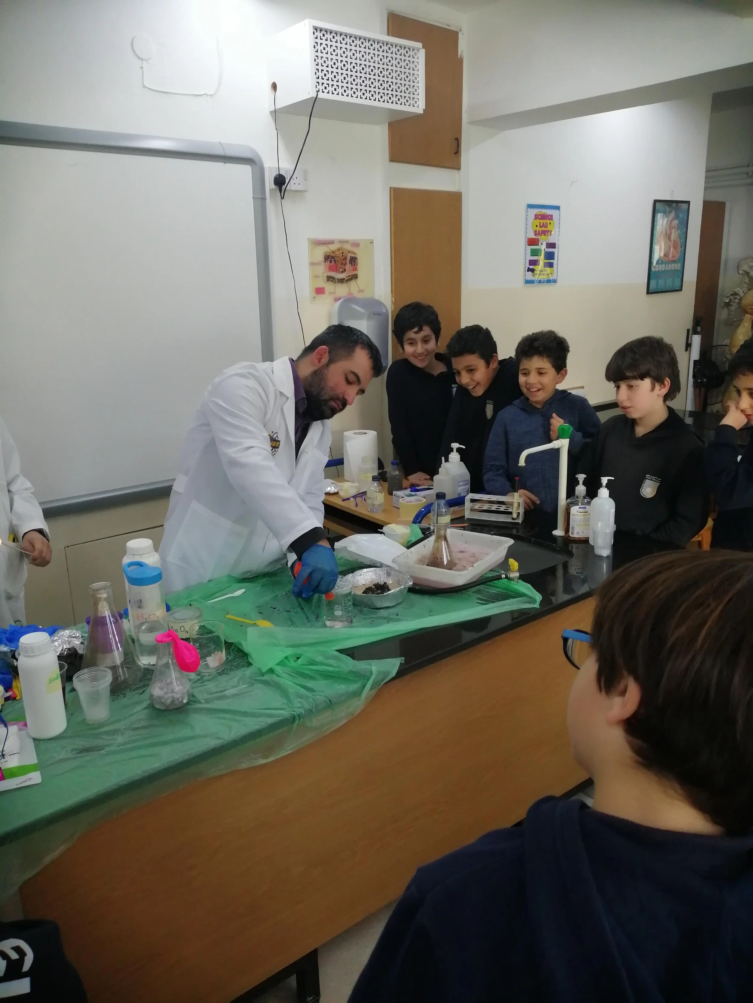 PYP_Hosts_G5_Lab20.jpg